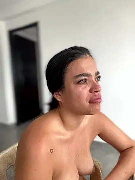 JuanitaMore01's cam snapshot