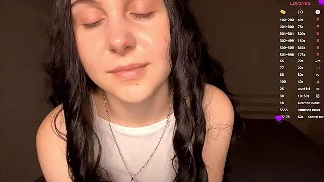 MyraLitterers's cam snapshot