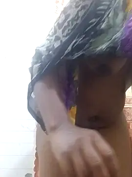 chocolate-puss's cam snapshot