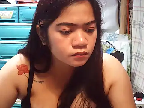 PreggyHotBigBoobs's cam snapshot