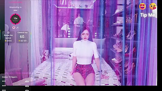 Liora-'s cam snapshot