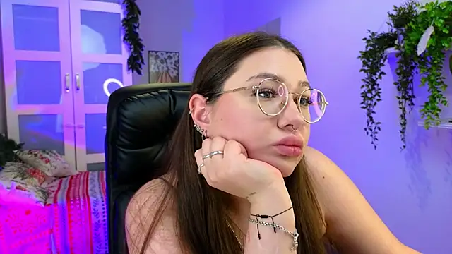 VanessaVivian's cam snapshot