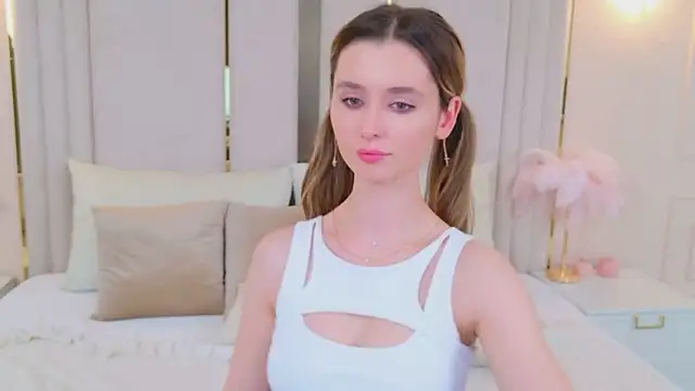 MarybethSnow's cam snapshot