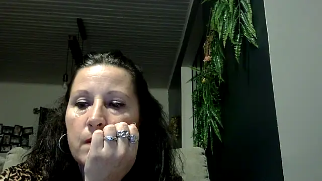 feline27's cam snapshot