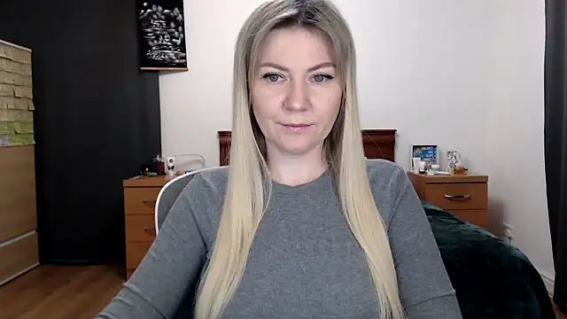 ParadiseAlina live sex cam