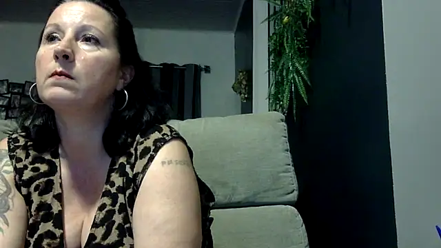 feline27's cam snapshot