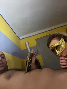 SexyMamiVee live sex cam