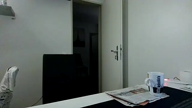 alpha-hunk's cam snapshot