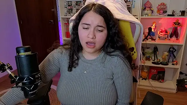 Sweet_sully__ live sex cam