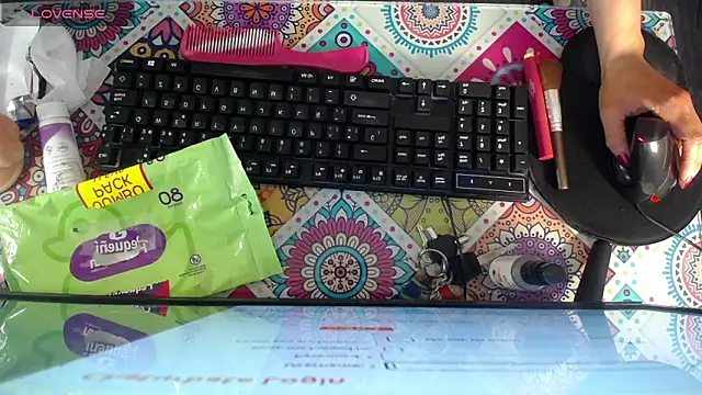 raven_ch_1's cam snapshot