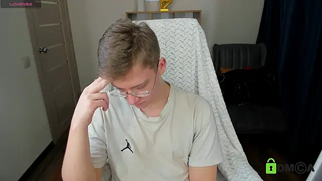 Harm_Dick live sex cam