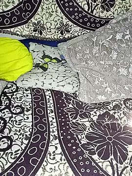 Nisha-sharma69's cam snapshot