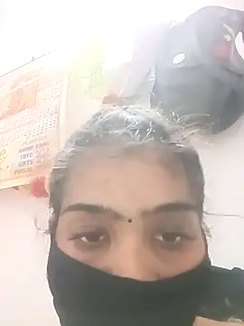 SexyDeepika2321's cam snapshot