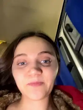 TheYourL live sex cam