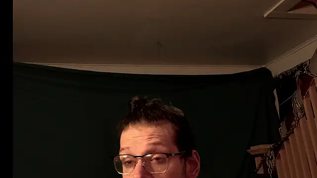 MasterDaddyCool's cam snapshot