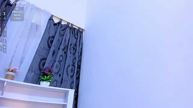 Mistt_Mia's cam snapshot