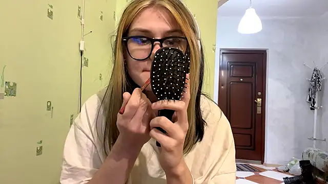 Katyytv's cam snapshot