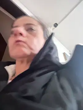 sasi_luna's cam snapshot