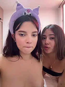 l0lita_sweet live sex cam