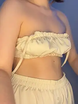 Chamyri's cam snapshot