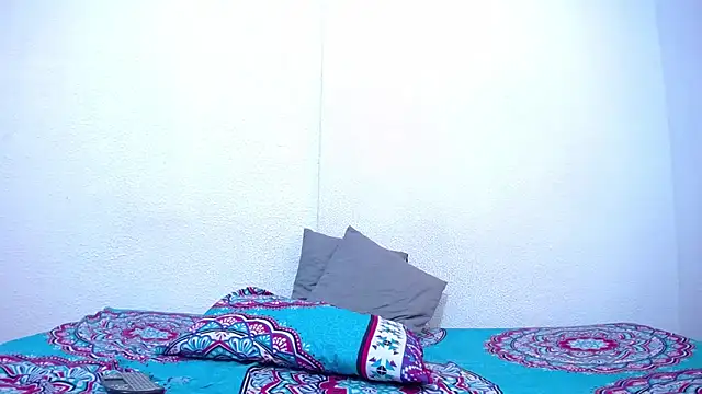 _joanne_and_oliver_ live sex cam