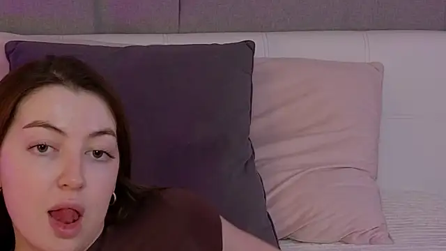 Ann_moon__'s cam snapshot