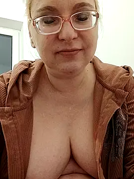 VikaKing's cam snapshot