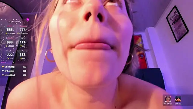 Violet_Blazee live sex cam