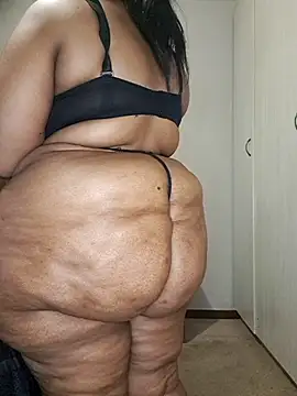 thicktash live sex cam