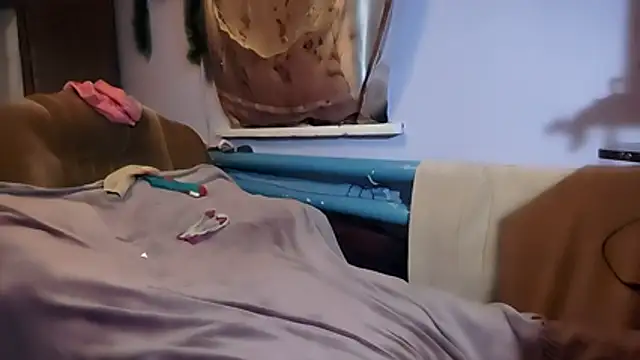 _Kitti_'s cam snapshot