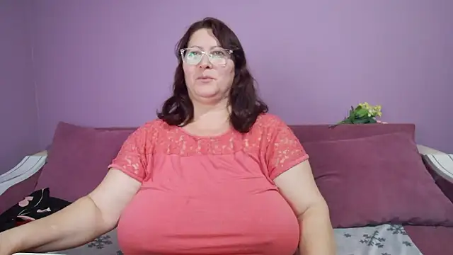 EllaBelles's cam snapshot