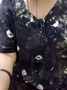 Tamil_aishu09 live sex cam