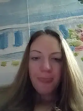 KattyLuuu's cam snapshot