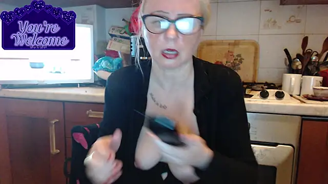 martachatte live sex cam