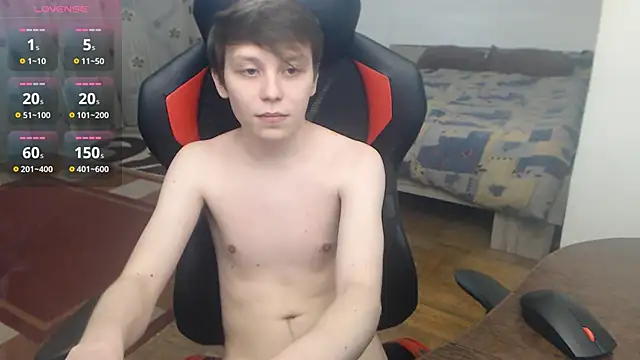 hugkydo live sex cam