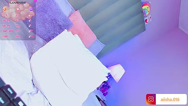 AiishaRose live sex cam