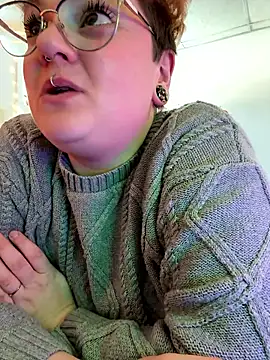 CurvesNChaos live sex cam