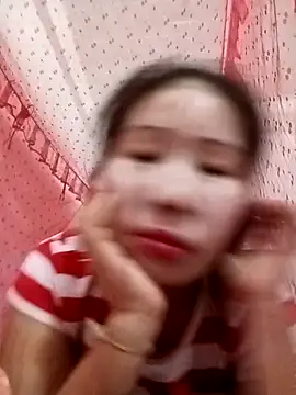 Reema_143 live sex cam