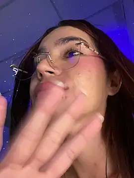 Eveliin_ruiz live sex cam