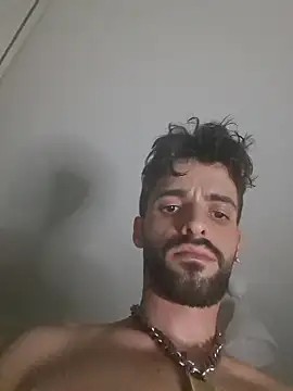 young_swisscouple's cam snapshot