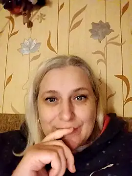 NyushaLollipop's cam snapshot