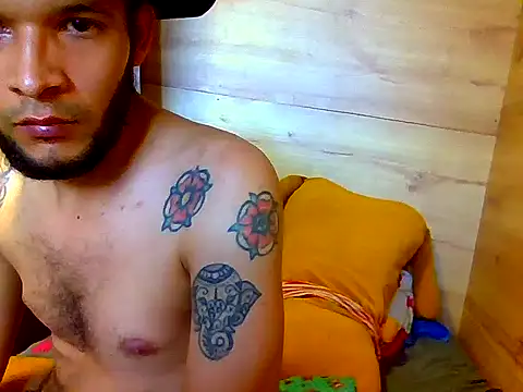 ELARKIMAN's cam snapshot