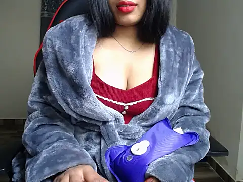 Hey_ishu's cam snapshot