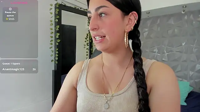 Katty_love01's cam snapshot