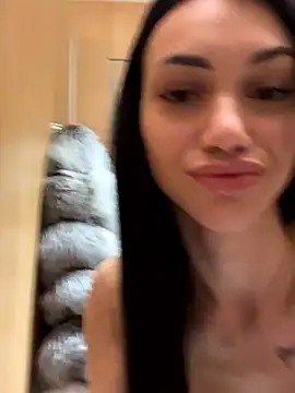 ilariea_girl live sex cam