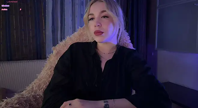 ariashaa's cam snapshot