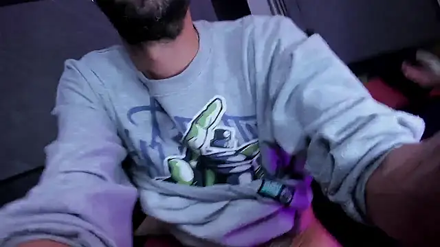 arcangel_harris's cam snapshot