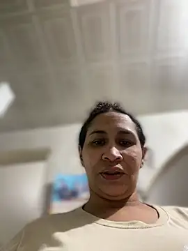 Carola-Ross live sex cam