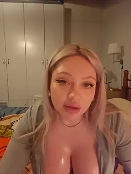 misstitmouseofficial's cam snapshot