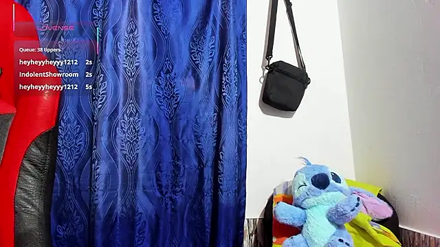 miss_maithe's cam snapshot